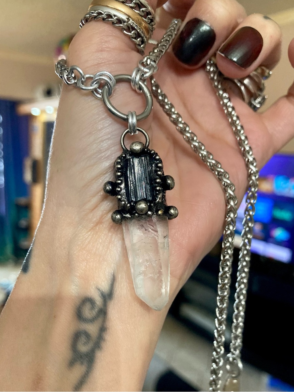 Genuine clear crystal quartz & black tourmaline on wheat chain choker necklace - Picture 8 of 12